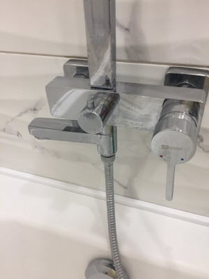 ������� ������� �� ����������, ������ � ����������� ����� "������" LEMARK LM7004C